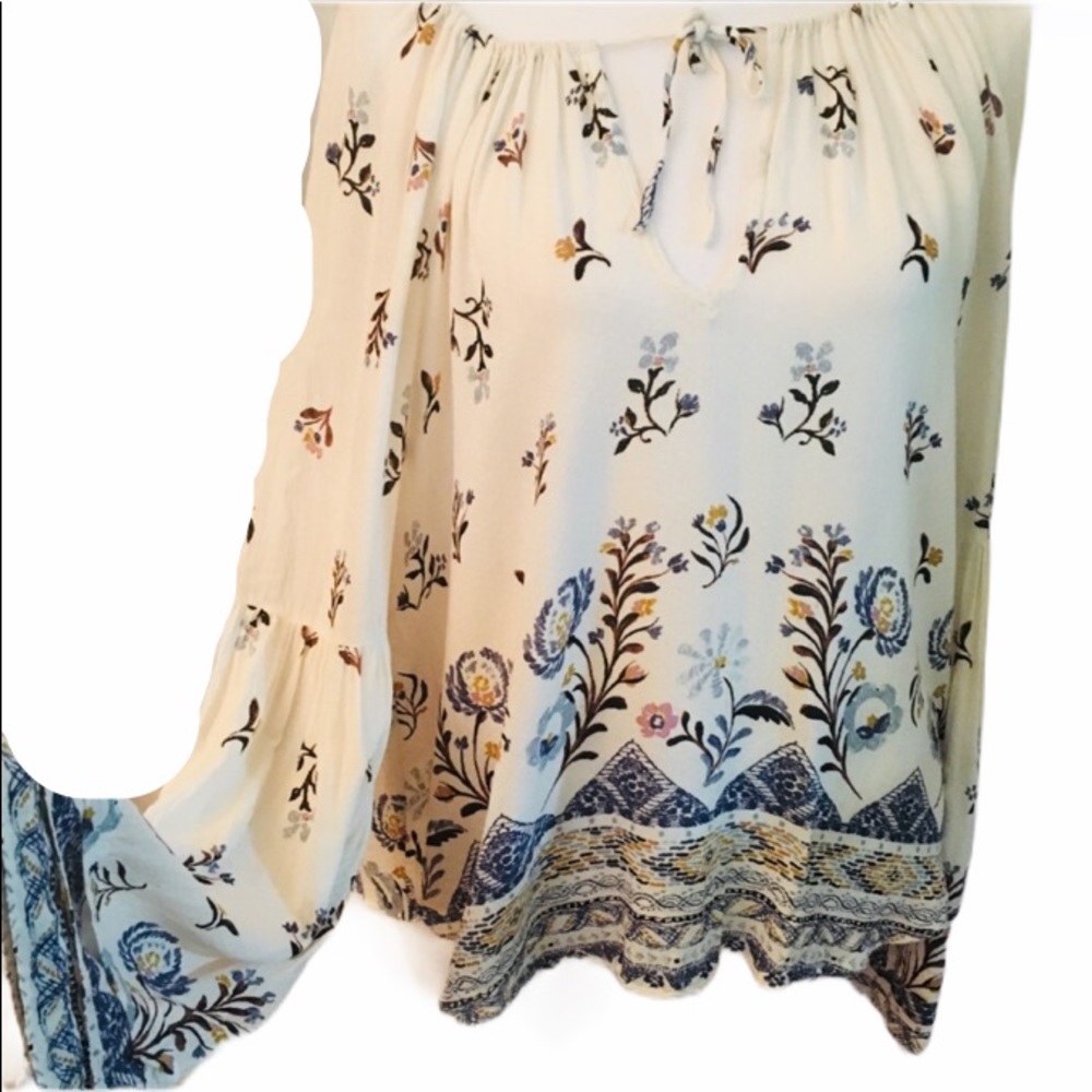 Kimchi Blue floral print top - Picture 2 of 8